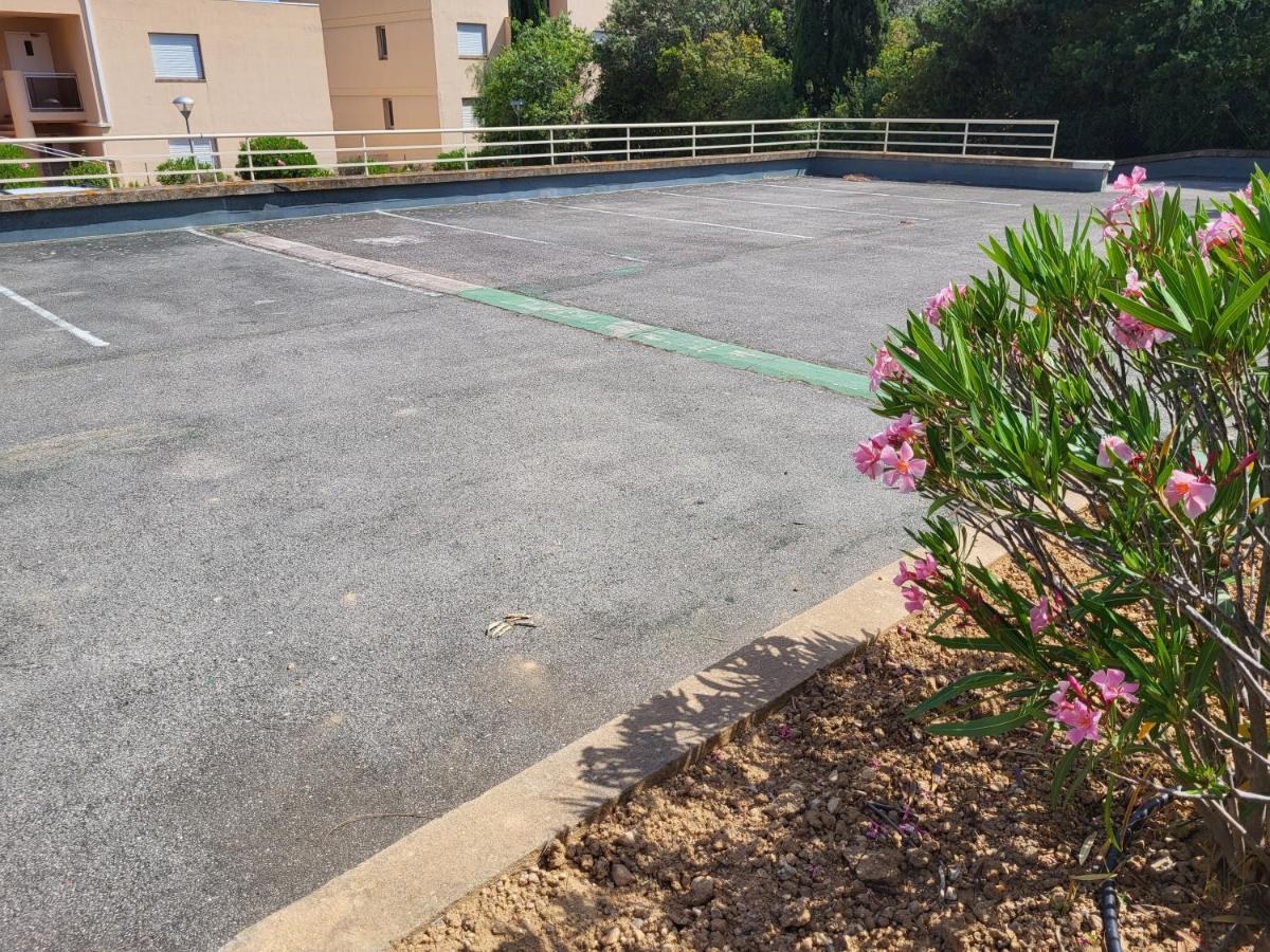 T2 Plage De Sable A 300M+ Parking Gratuit Bandol Exterior foto